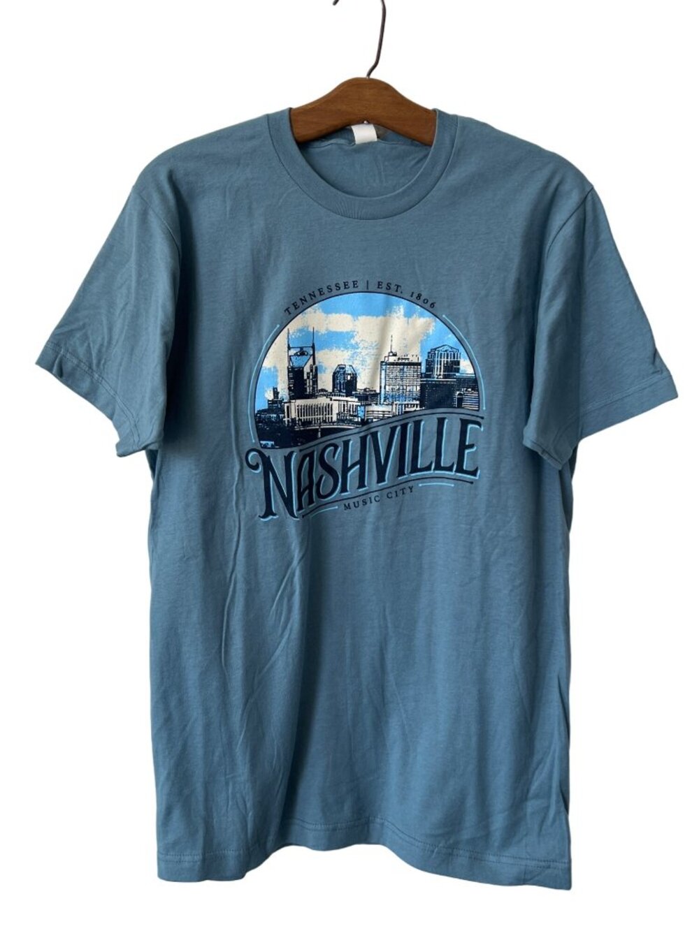 Good Land Supply Co. Graphic Tee Medium Tennessee Nashville Music City Slate NEW
